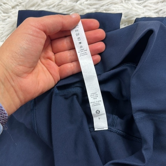 Lululemon Align™ High Rise Crop 17" True Navy - Picture 4 of 6